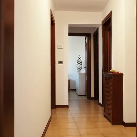 La Casa Di Moira Benátky